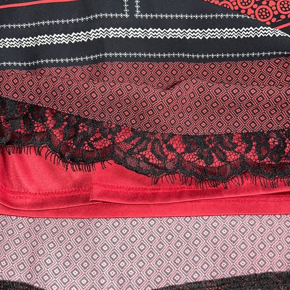 Small Express Red/Black Dress with Lace Trim - Picture 6 of 10